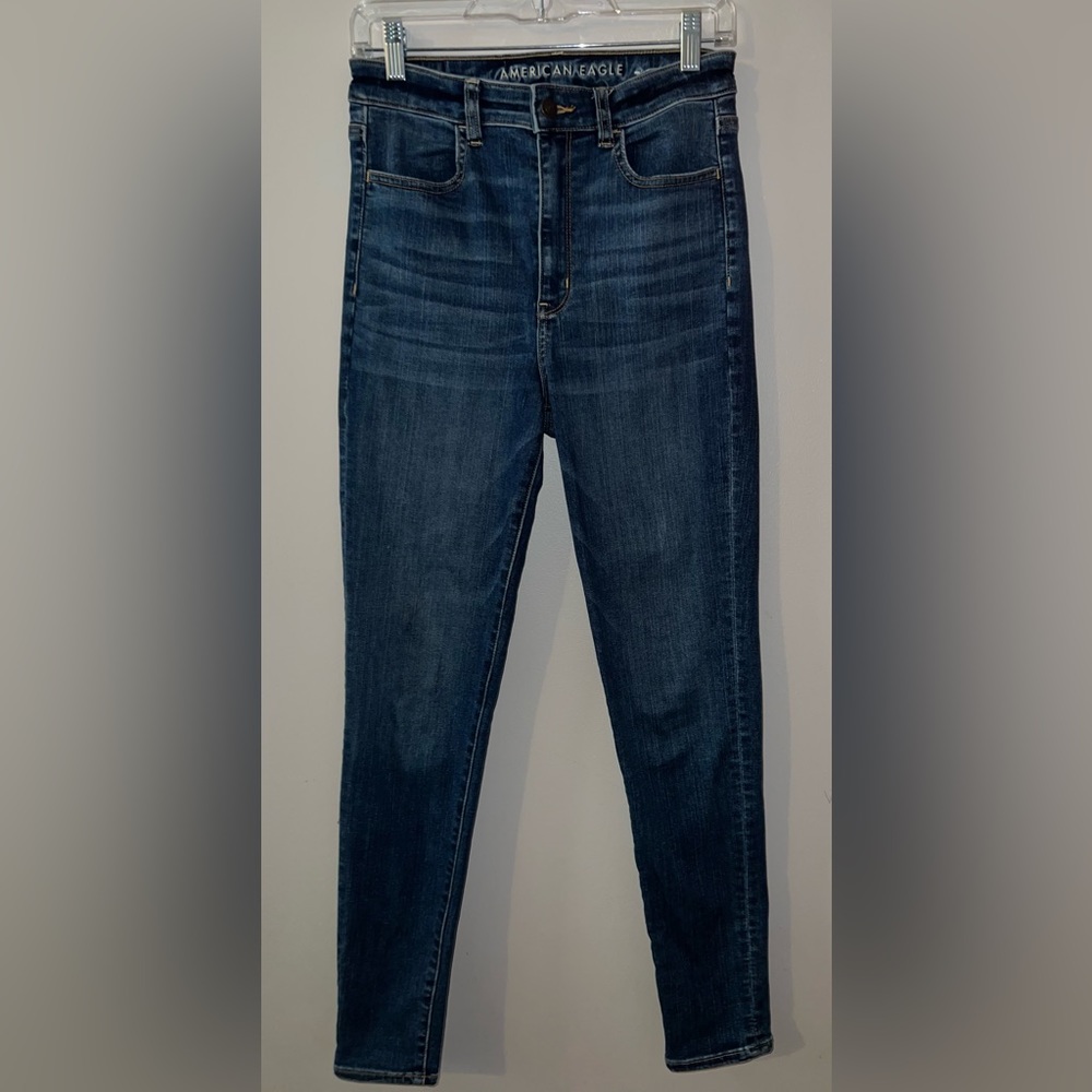6R American Eagle Outfitters Highest Rise Jegging